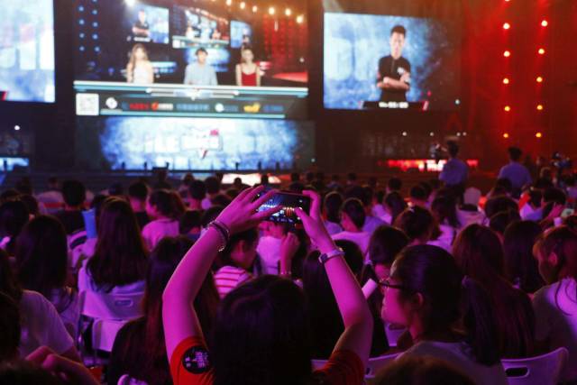 助力学生在 助力学生在