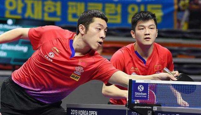 战术角球与 战术角球与